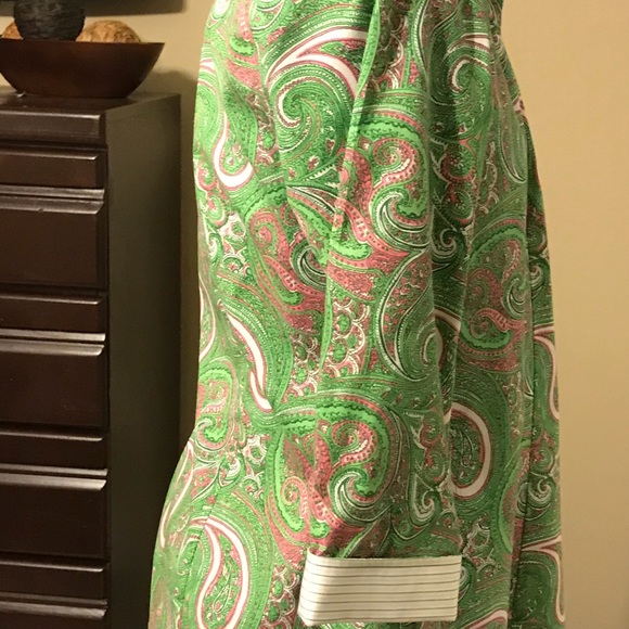 Blouse - Picture 2 of 3